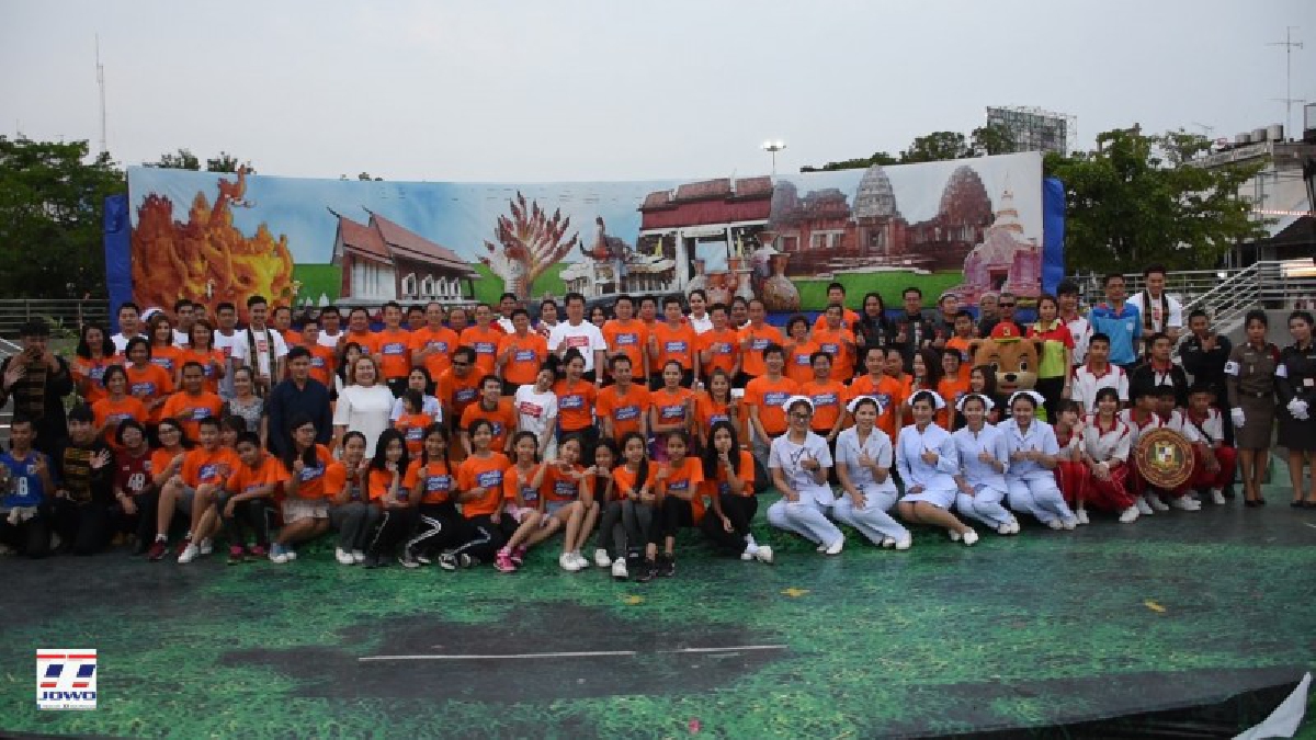 รวมพลังชาวโคราช จัดโครงการ “ ก้าวต่อไป เพื่อโคราช เพื่อ 3 โรงพยาบาล” สมทบทุนให้โรงพยาบาลนำไปจัดซื้อเครื่องมือและอุปกรณ์ทางการแพทย์