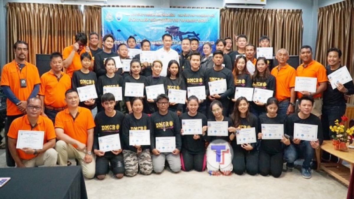 กรมทรัพยากรทางทะเลและชายฝั่งจัดอบรมดำน้ำสื่อมวลชนจากทั่วประเทศเพิ่มศักยภาพในการดูแลอนุรักษ์ฟื้นฟูทะเลไทย (มีคลิป)
