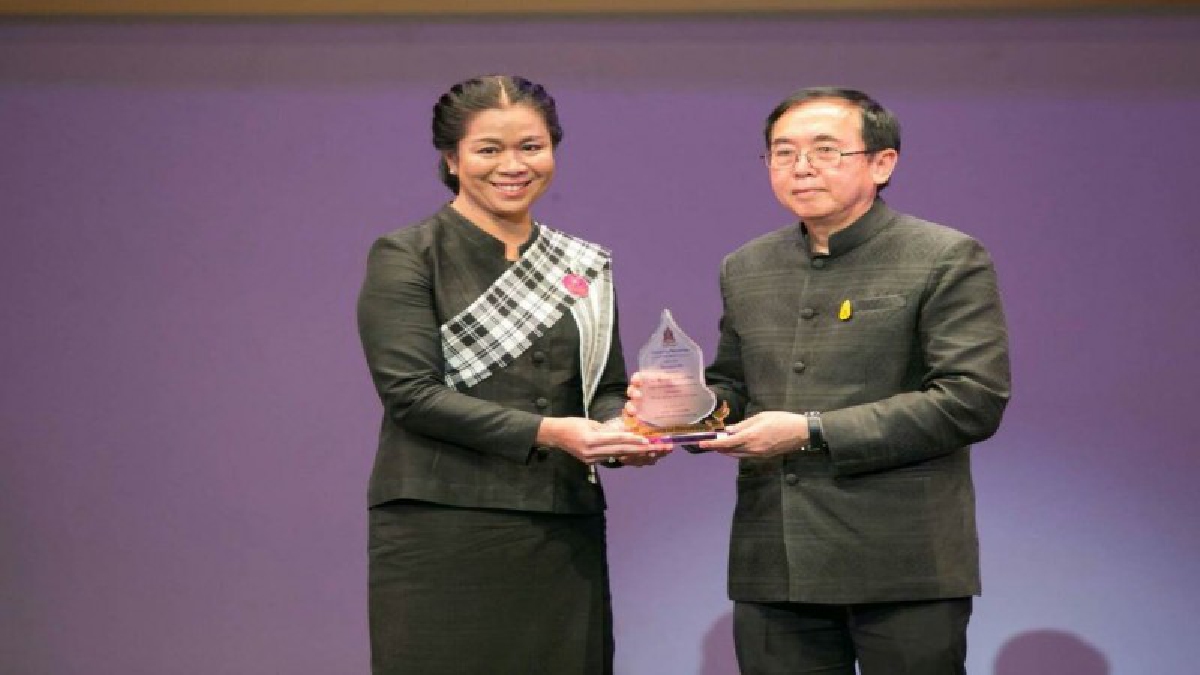 สภาวัฒนธรรมสรรหาคนดีศรีหนองบัวลำภู 11 สาขา เพื่อประกาศยกย่องเป็น "คนดีศรีอีสาน" ประจำปี 2561