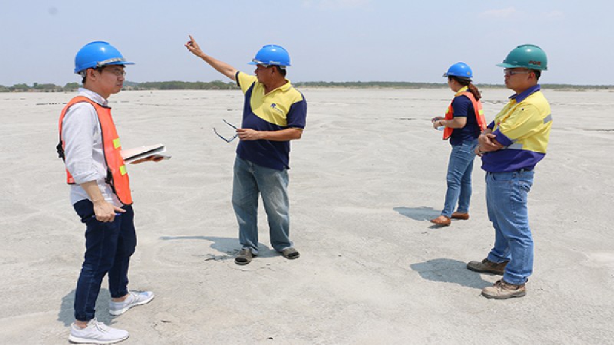 เหมืองอัคราชี้ปมวุ่น เหตุนักวิชาการNGO(บางคน)จ้องรุมทึ้งเงินกองทุนประกันความเสี่ยง 90 ล้าน อ้างทำวิจัยไว้ให้ชาวบ้านพัฒนาคุณภาพชีวิตดีกว่า
