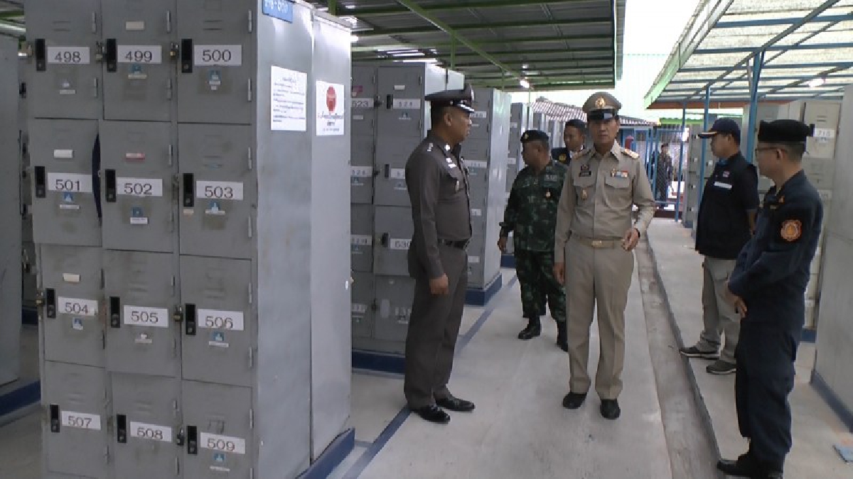 ผู้ว่าฯ หนองคาย เอาจริง...ลุยแก้ปัญหายาเสพติด สิ่งผิดกฎหมายทั้งในและนอกเรือนจำ (คลิป)