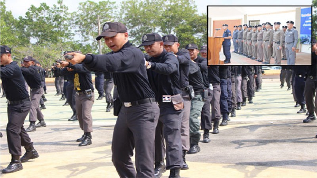 ตำรวจฝึกทบทวนกองร้อยควบคุมฝูงชน เตรียมรับมือผู้ชุมนุม ขณะที่แกนนำเกษตรชาวสวนปาล์มเตรียมชุมนุมเรียกร้องราคาตกต่ำ