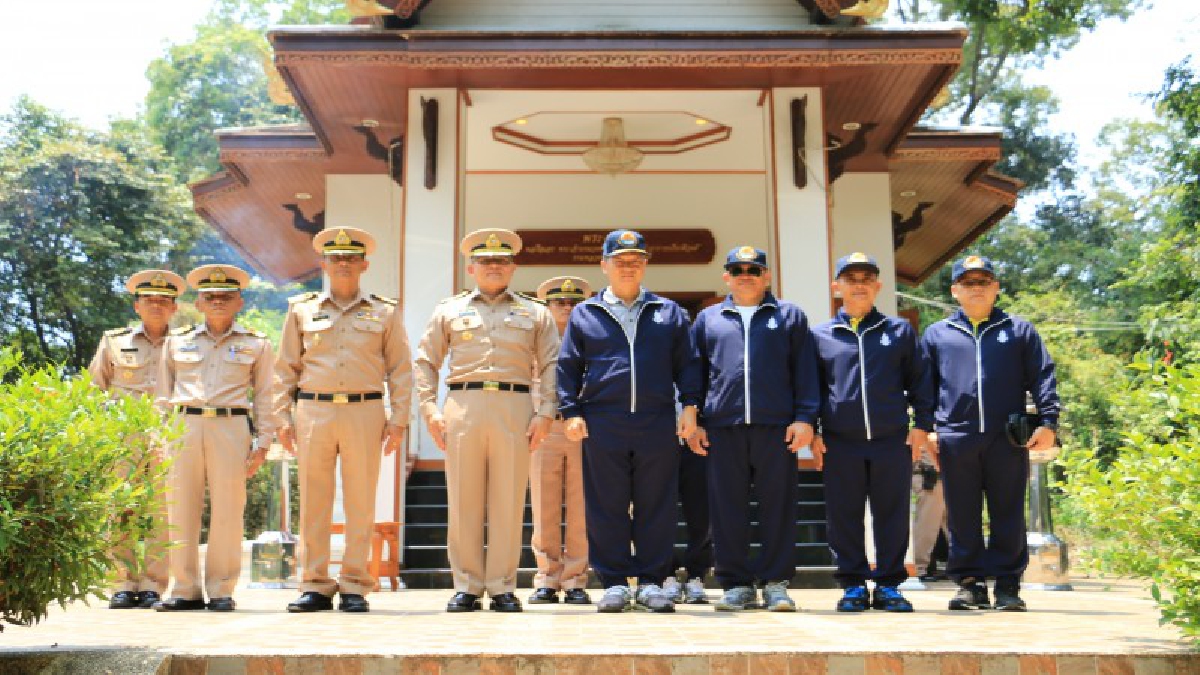 ประธานกรรมการบริหารการท่องเที่ยว  ตรวจเยี่ยมแหล่งท่องเที่ยวพื้นที่ทหารเรือในจังหวัดตราด