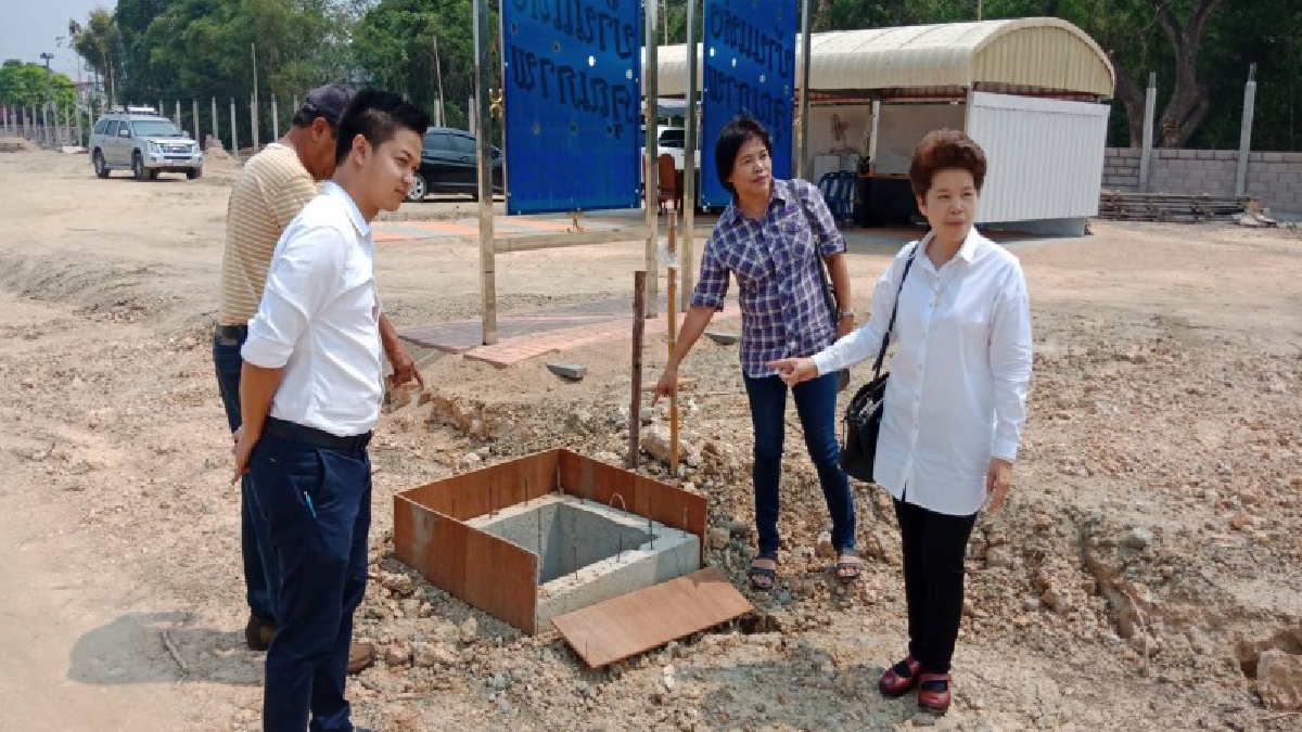โครงการหมู่บ้านใจแก้วเอราวัณ เร่งแก้ไขปัญหาทำระบบน้ำเสีย ป้องกันน้ำท่วม(มีคลิป)