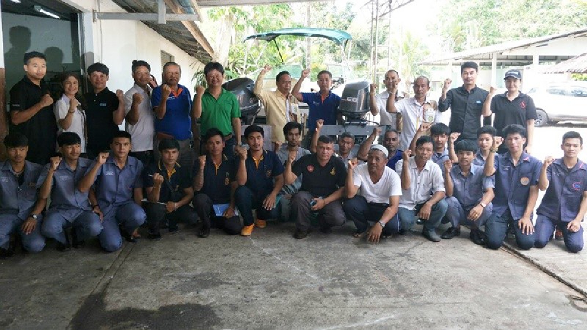 แห่งแรกในประเทศไทย!! สอนซ่อมเรือสปีดโบ๊ทระยะสั้น รองรับความต้องการช่างซ่อมของผู้ประกอบภาคใต้กว่า 5 พันลำ (มีคลิป)