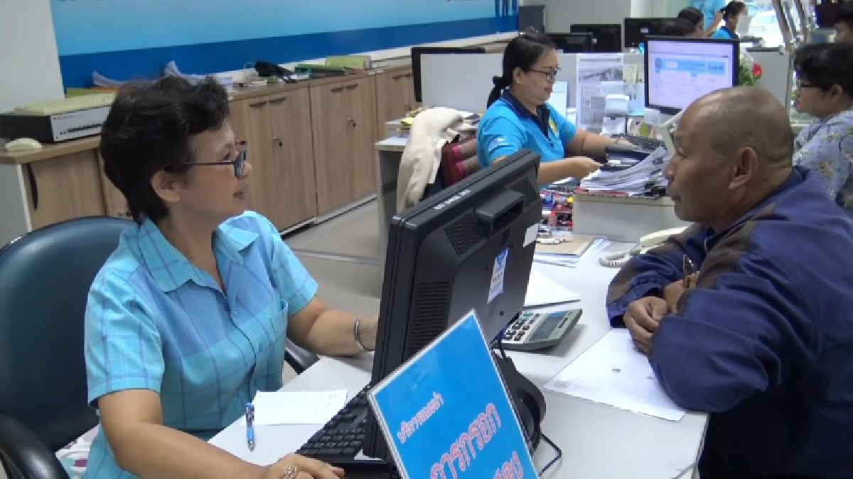 กรมสรรพากรคึกครื้น !! ชาวสงขลาแห่ยื่นแบบภาษีวันสุดท้ายจ้าละหวั่น หลังประกาศขยายเวลาเพิ่มอีก 1 วัน (คลิป)