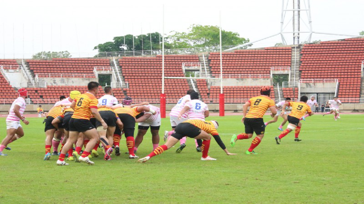 ปทุมธานี!! องคมนตรีมอบถ้วยการแข่งขันรักบี้ประเพณีจุฬา-ธรรมศาสตร์ ครั้งที่ 31