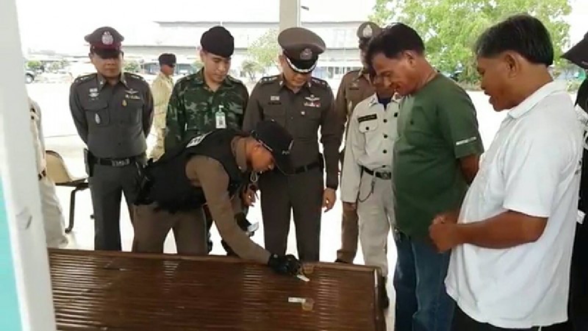 ตำรวจสภ.พิมาย..ออกระดมกวาดล้างอาชญากรรม และอำนวยความสะดวกประชาชนช่วงเทศกาลสงกรานต์ 2561 (มีคลิป)