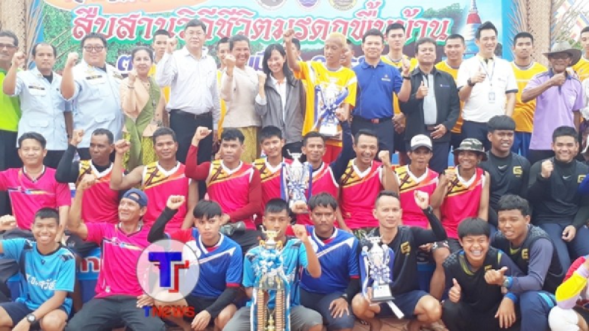 ระยอง !!แข่งเรือหัวใบ้ท้ายบอด สืบสานประเพณีไทย