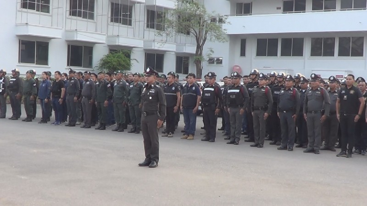 ปล่อยแถวปิดล้อมตรวจค้นตามแผนปฏิบัติการ พิทักษ์ประชา 61/3