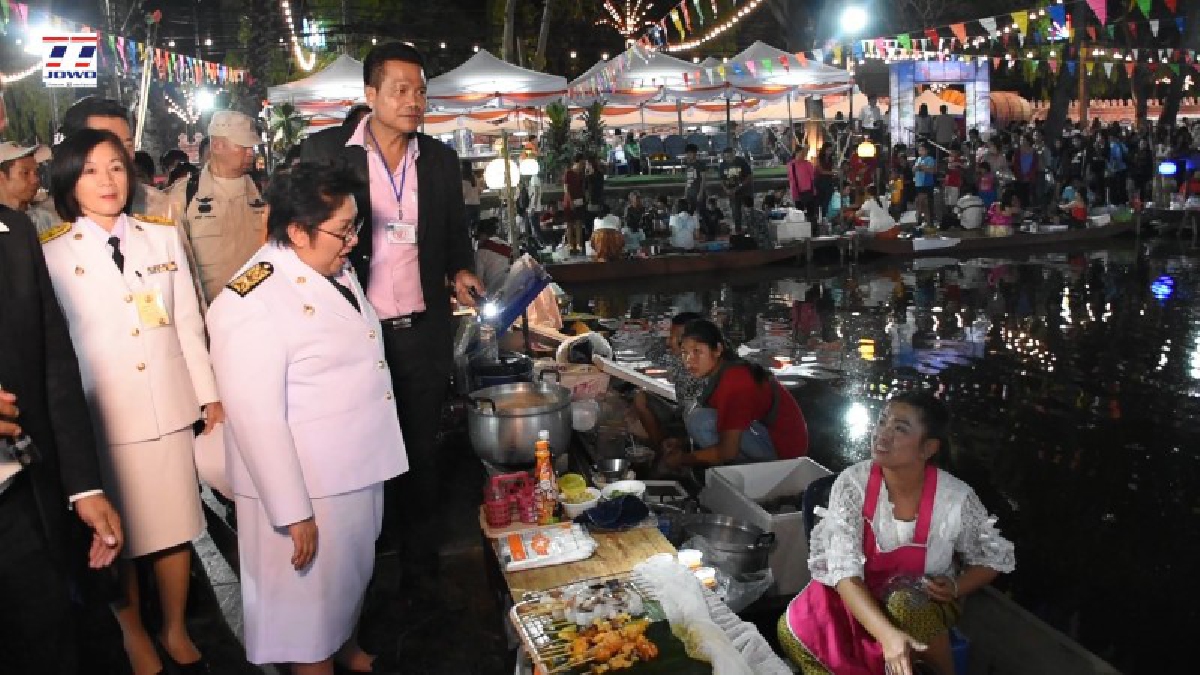 ประสบความสำเร็จเกินคาด อบจ.โคราช จัดงานถนนสายวัฒนธรรมวิถีชีวิตย้อนยุควัฒนธรรมทางเมืองย่าโม ในงานย่าโม ทำรายได้กว่า 8 ล้านบาท