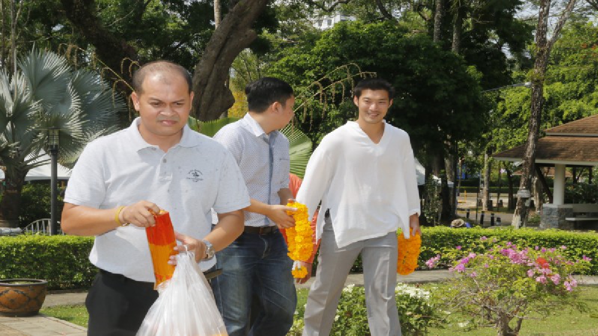 ทายาท"จึงรุ่งเรืองกิจ" ว่าที่หัวหน้าพรรคอนาคตใหม่ หลานชายคนโต“อดีตรัฐมนตรีสุริยะ” เหยียบถิ่นสะตอ เปิดตัวพบปะนักการเมือง บ้านนายหัวชวน