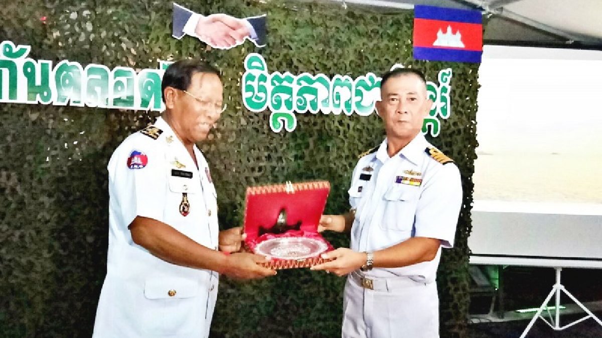 เอกอัคราชทูตไทยประธานเปิดงานเลี้ยงรับรองบนเรือหลวงกระบี่บรรยายากาศเป็นไปด้วยความอบอุ่น