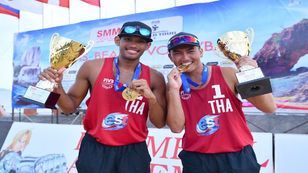 สุดยอดฮีโร่ “เบเบ้-มิกซ์” หนุ่มไทย 1 สร้างประวัติศาสตร์ คว้าแชมป์เวิลด์ทัวร์ครั้งแรกของไทย