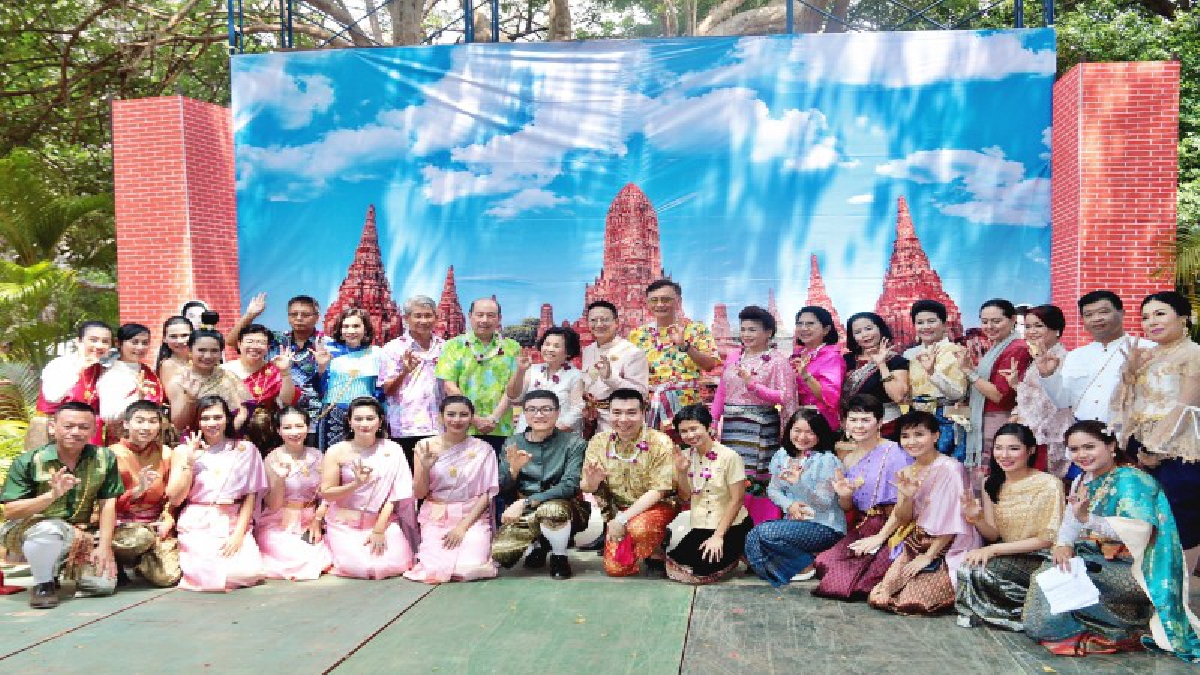 แพทย์ทหารเรือร่วมสืบสานประเพณีสงกรานต์ประจำปี 2561