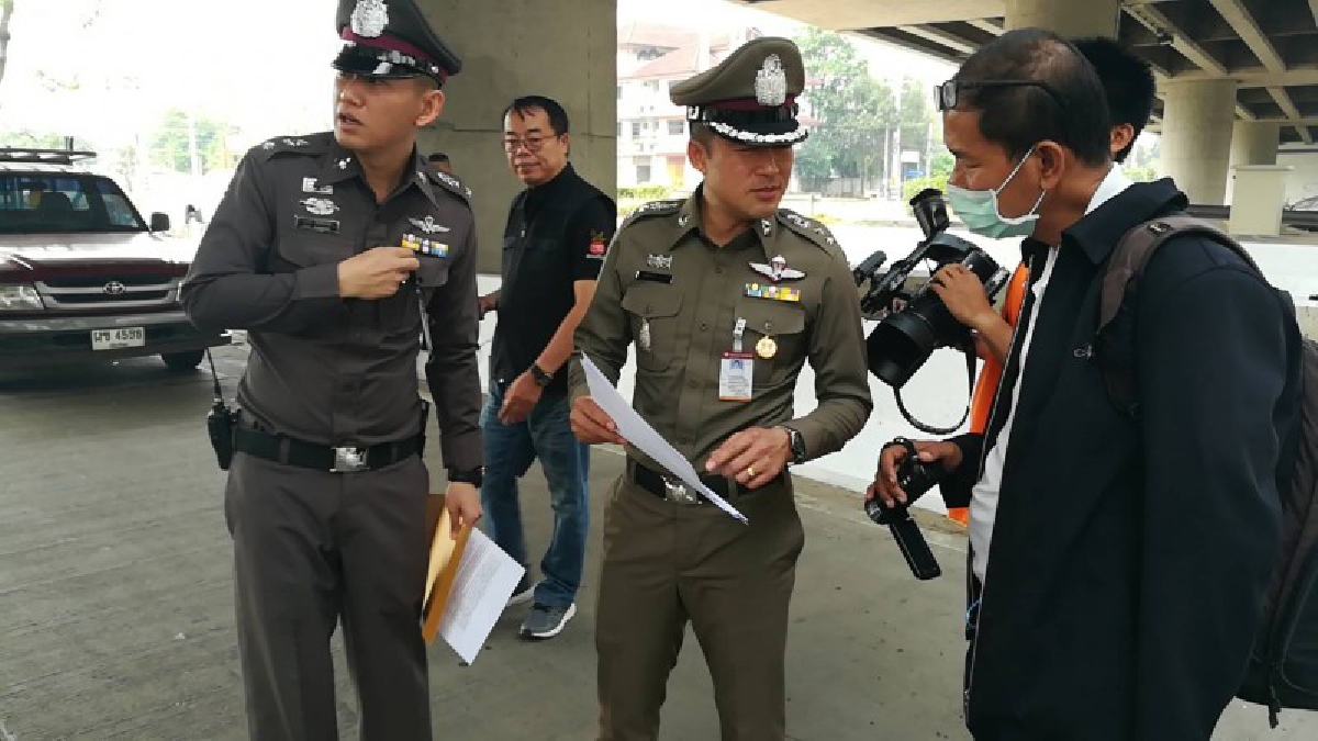**ผบช.ภาค 5 กำชับตำรวจในสังกัด เตรียมความพร้อมอำนวยความสะดวกด้านการจราจรเฝ้าระวังช่วง 7 วันอันตราย (มีคลิป)