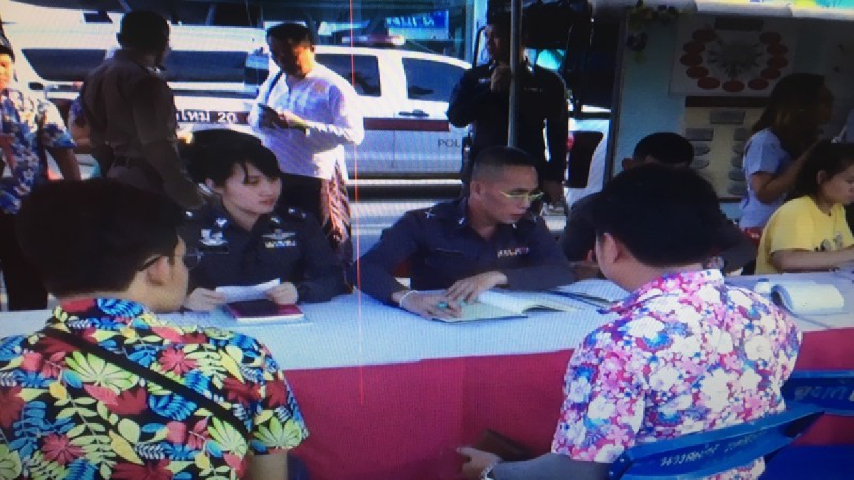 เชียงใหม่เอาจริง เจ้าหน้าที่ตั้งด่านจับกุม ทั้งเมาแล้วขับ และนั่งท้ายกระบะแล้วดื่ม บริเวณคูเมืองเชียงใหม่ ได้มากกว่า 100 คน
