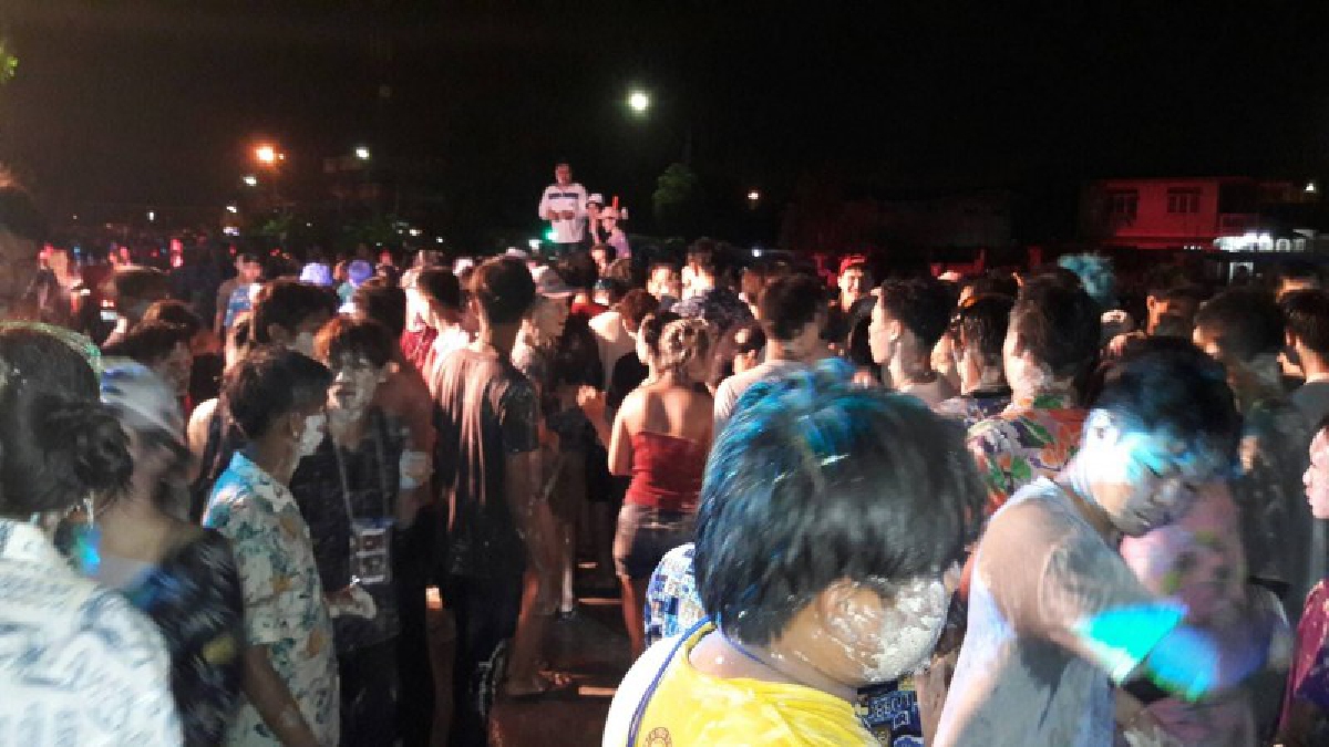 สงกรานต์ริมคลองชลสระบุรีวันสุดท้ายสุดมันส์(มีคลิป)