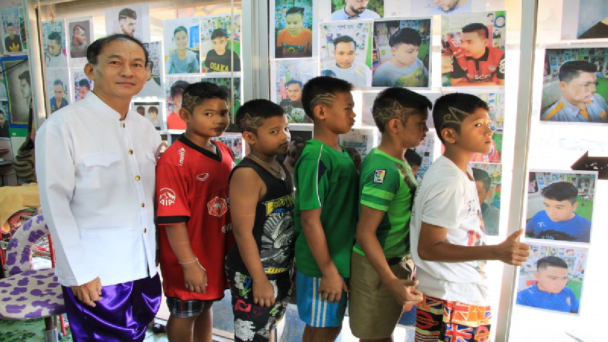 ยังฮิตไม่เลิก วัยรุ่นปราจีนแห่ตัดผมแกะลายรูปต่างๆฉลองเทศกาลสงกรานต์(คลิป)