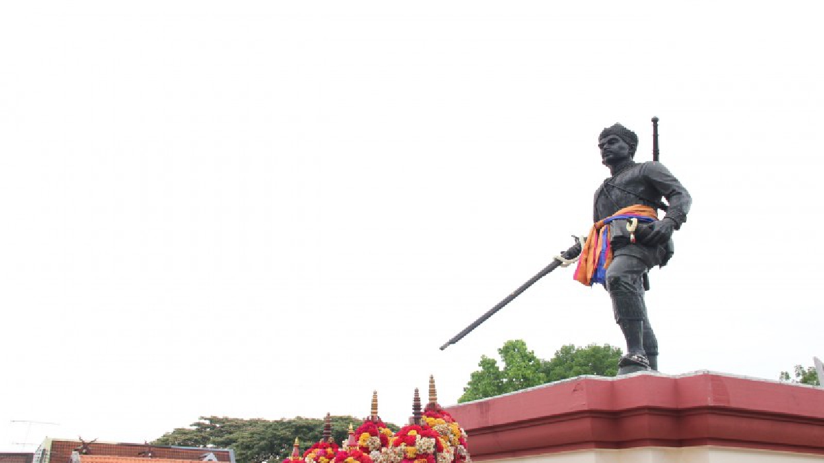 ปี๋ใหม่เมืองมาถึง! ขึ้นเปลี่ยนผ้าคาดเอวพ่อเจ้าทิพย์ช้าง สิริมงคลชาวลำปางยิ่งนัก
