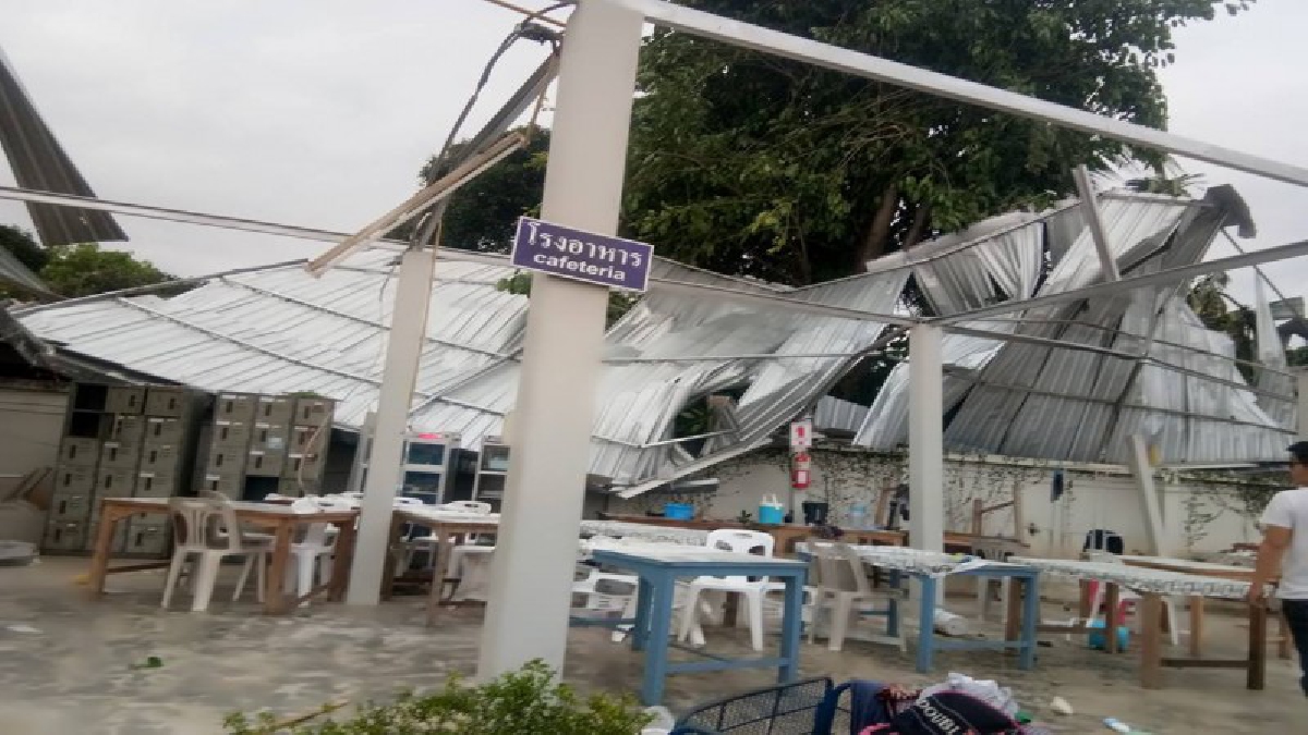 ชาวบ้านหนีตาย วินาทีพายุฝนลูกเห็บถล่มเชียงใหม่ ดับ 2 ราย ผวจ.พร้อมนายกเหล่ากาชาดรุดช่วยแล้ว (ชมคลิป)