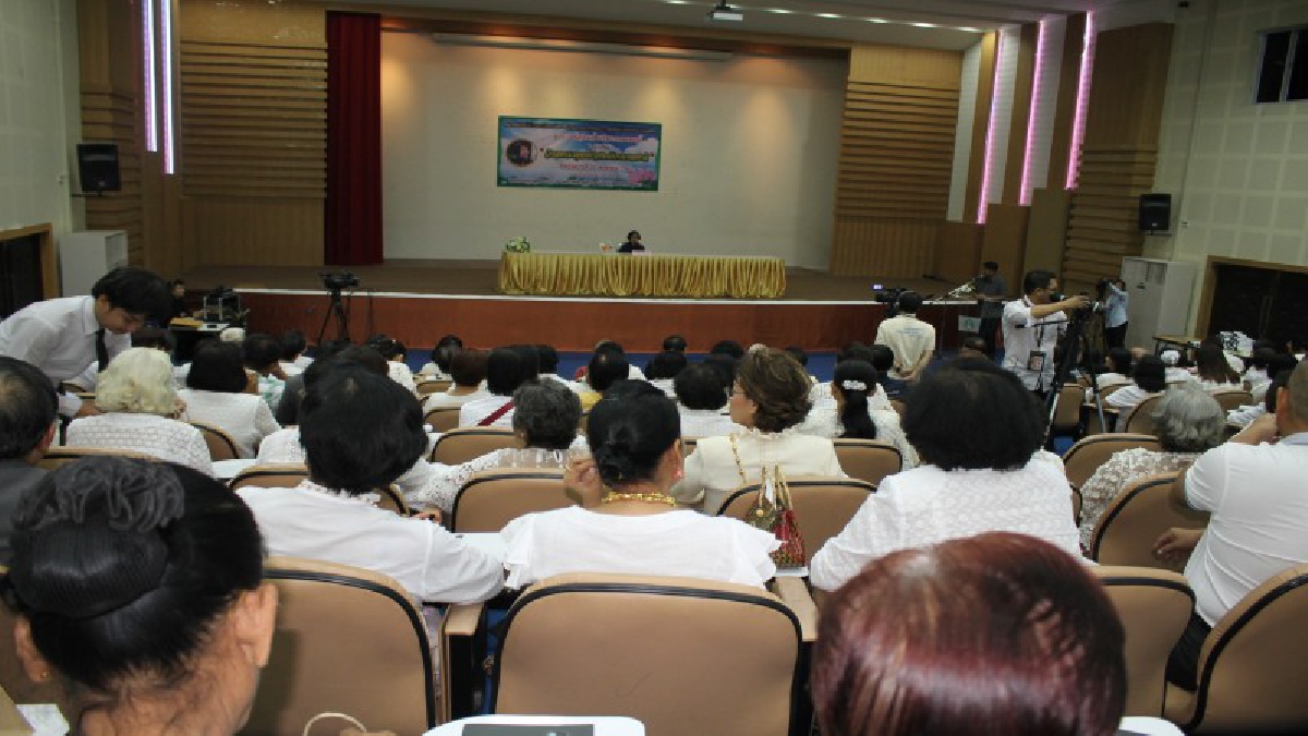 สมาคมศิษย์เก่ามหาวิทยาลัยราชภัฎพระนครศรีอยุธยา จัดเสวนาทางวิชาการ “วิกฤติพระพุทธศาสนากับประเทศชาติ” (ชมคลิป)