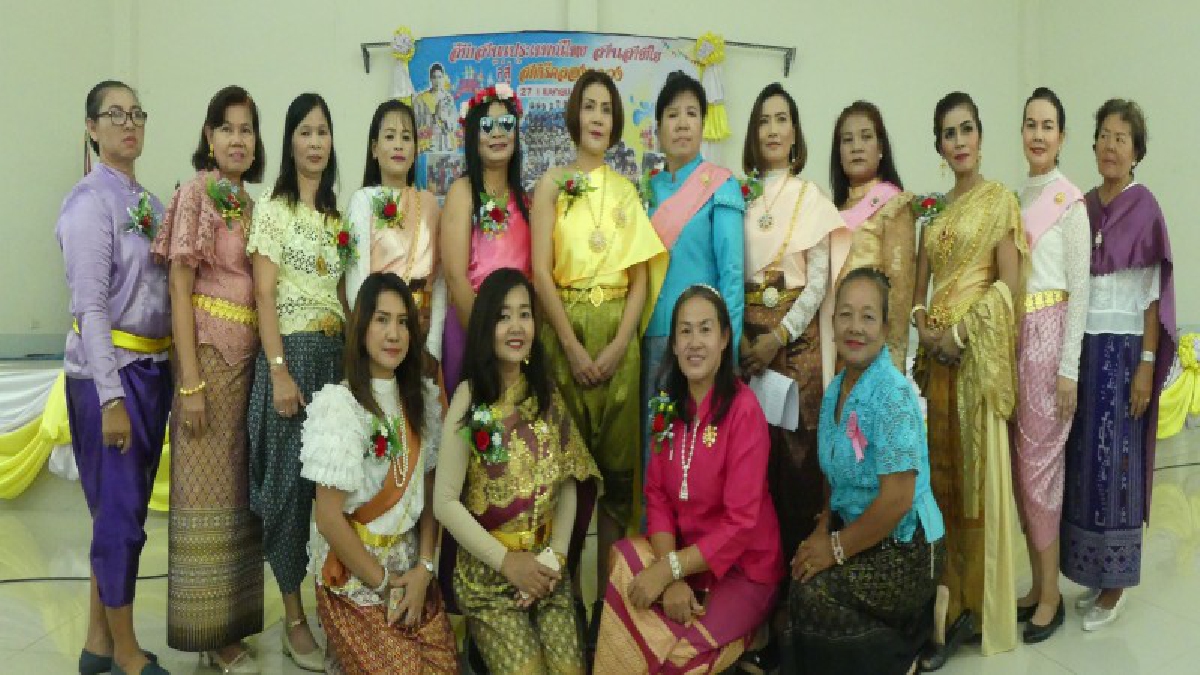 ปทุมธานี กลุ่มสตรีคลองหลวงแต่งกายย้อนยุคสืบสานประเพณีไทยเพิ่มบทบาทสตรีไทยยุค4.0