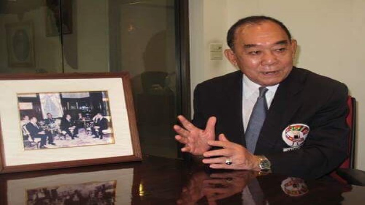 สุดยอดรางวัลที่ยิ่งใหญ่  &ldquo;ศรีสะเกษ-วันเฮง&rdquo;ซิวสุดยอดเอเชีย  บอสใหญ่สภามวยโลกมอบรางวั