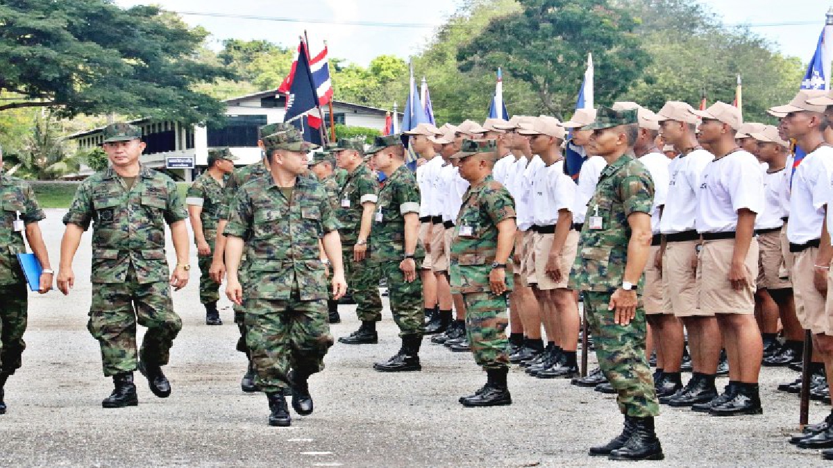 พิธีต้อนรับทหารเรือใหม่ เกือบ 4 พัน ทำหน้าที่ลูกผู้ชายไทยตอบแทนคุณแผ่นดินรับใช้ชาติ