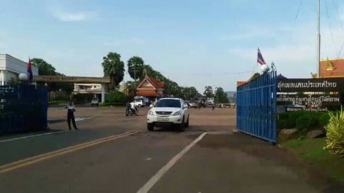 บรรยากาศช่องจอมคึกคัก !! ทุกหน่วยงานเตรียมต้อนรับนายกฯ พ่อค้าแม่ค้าฝากถึงนายกฯ หนุนให้ความสะดวกกับการค้าขายทั้ง 2 ประเทศ (ชมคลิป)