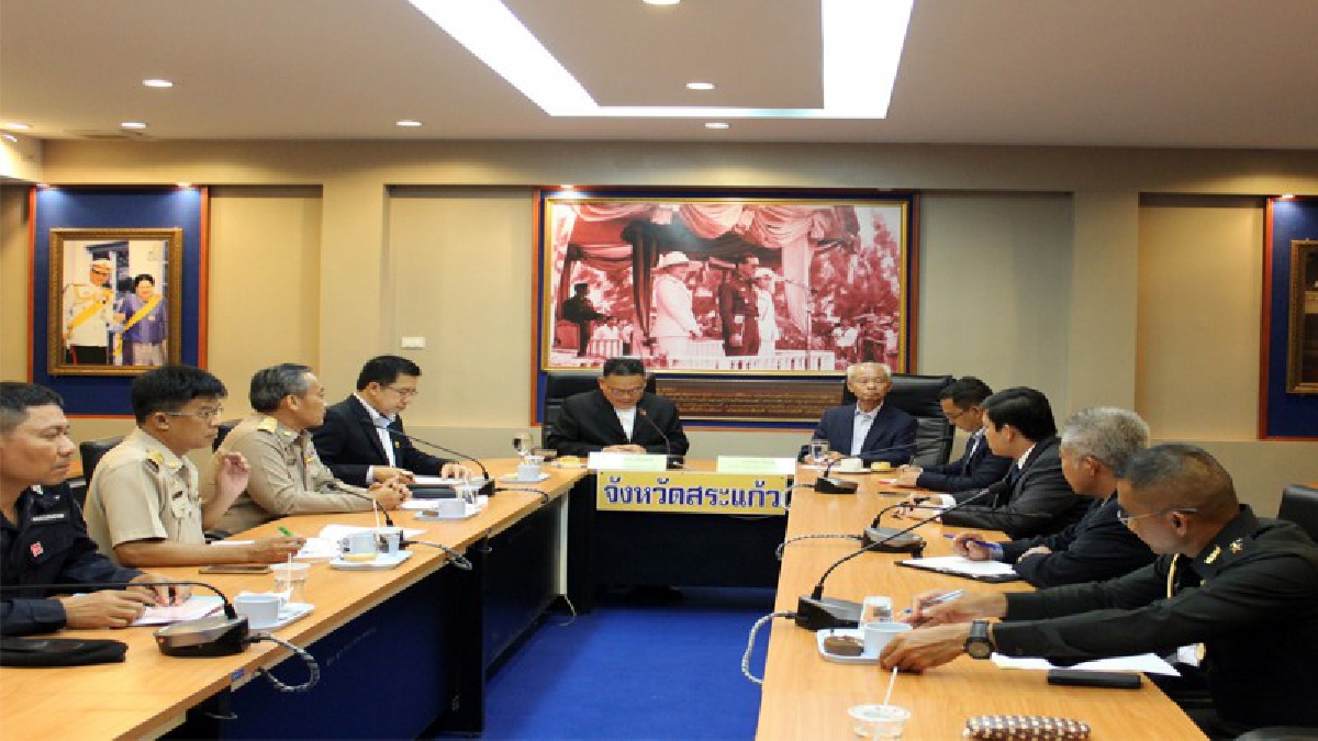 เอกอัครราชทูตกัมพูชาประจำประเทศไทย ประชุมหารือร่วมภารกิจด้านความมั่นคง แรงงานและสร้างความสัมพันธ์ด้านต่าง ๆ ที่ จ.สระแก้ว