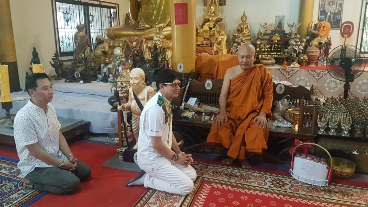 อาการอาพาธพระอาจารย์แดง เกจิดังกรุงเก่าดีขึ้น แพทย์ให้กลับพักฟื้นที่วัด เตรียมทำบอลลูนที่เหลือ อีก2 เส้นที่โรงพยาบาลภูมิพล