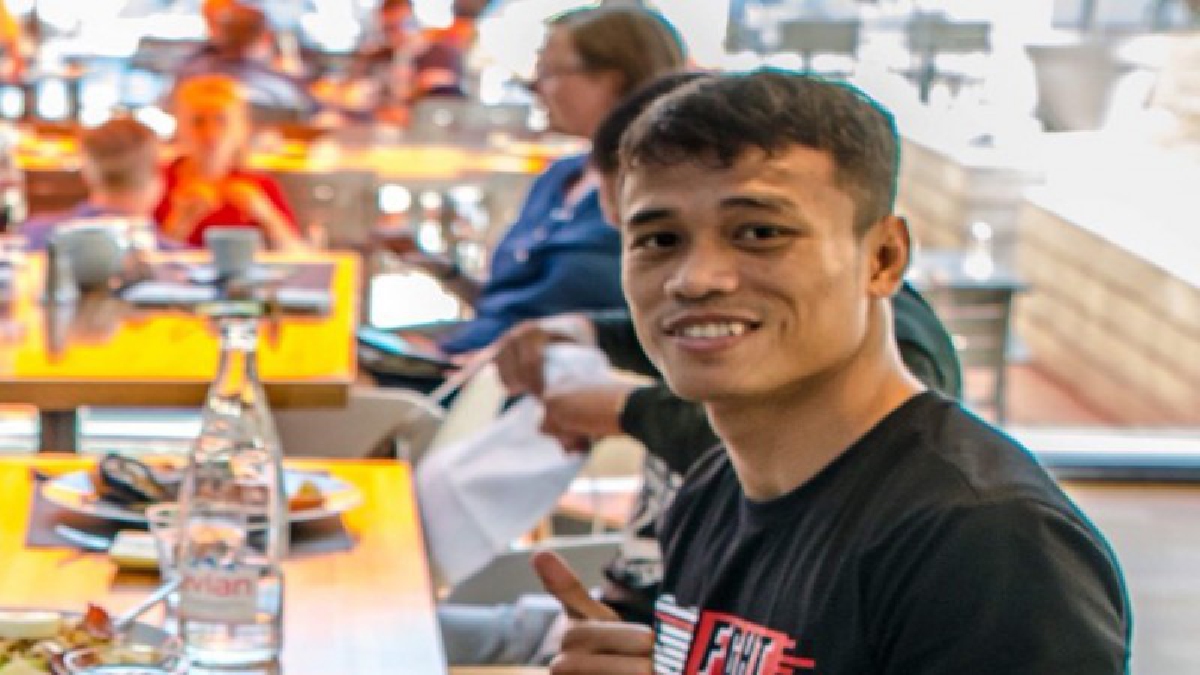 ความอดทนรอสู่ความสำเร็จ เดินทางทรหด ถึงแล้ว “สิทธิชัย”นำทัพบุกถึงฝรั่งเศส เดินทาง20ชม.พร้อมลุยกลอรี่