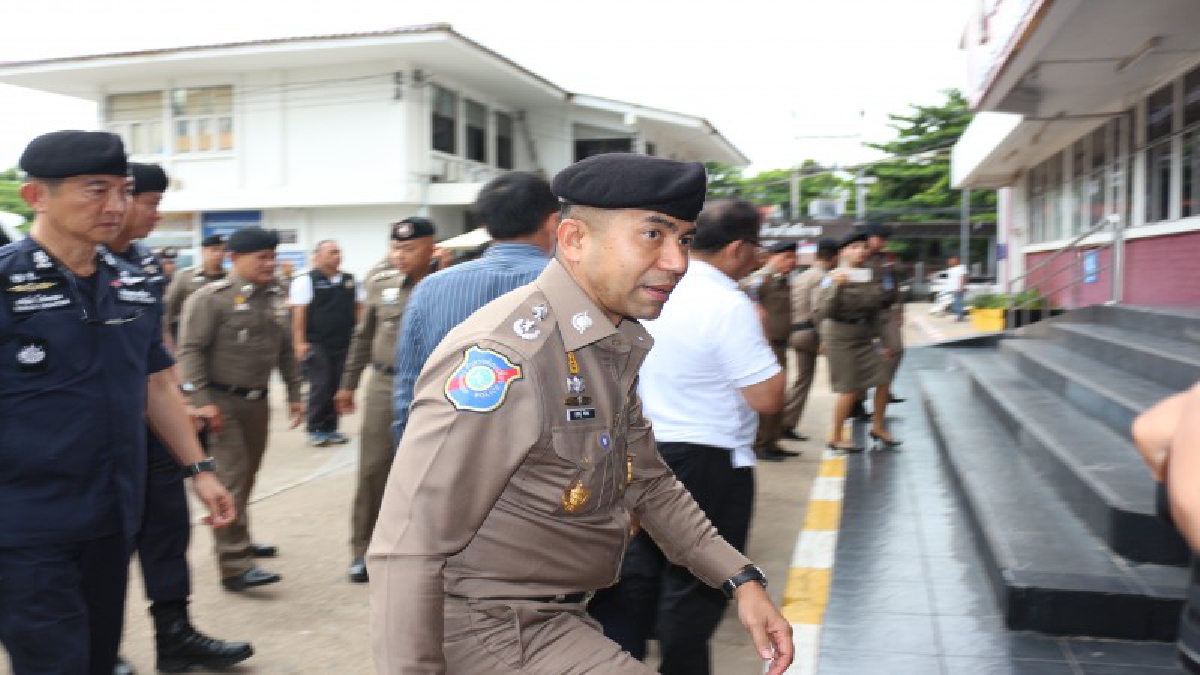 "บิ๊กโจ๊ก" ฟันแก๊งชาวจีนปั่นหุ้น เตรียมผลักดันกลับ ส่วนความเสียหายตลาดหุ้นจีนต้องรอคุยอีก..!!