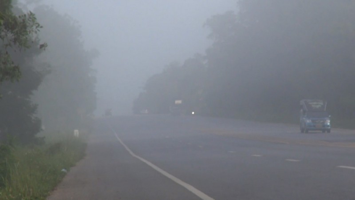 สงขลาเผชิญอากาศแปรปรวนทั้งฝนหนักและหมอกหนาจัด