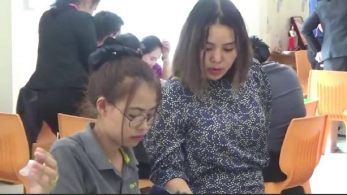 รร.ภู่ขจร เล่นใหญ่เล่นจริง อบรมครูด้วยระบบทางไกลสะเต็มศึกษาสำหรับครูผู้สอนระดับประถมศึกษาตอนต้น นำครูอบรมทฤษฎีและปฏิบัติจริงก่อนนำไปสอน