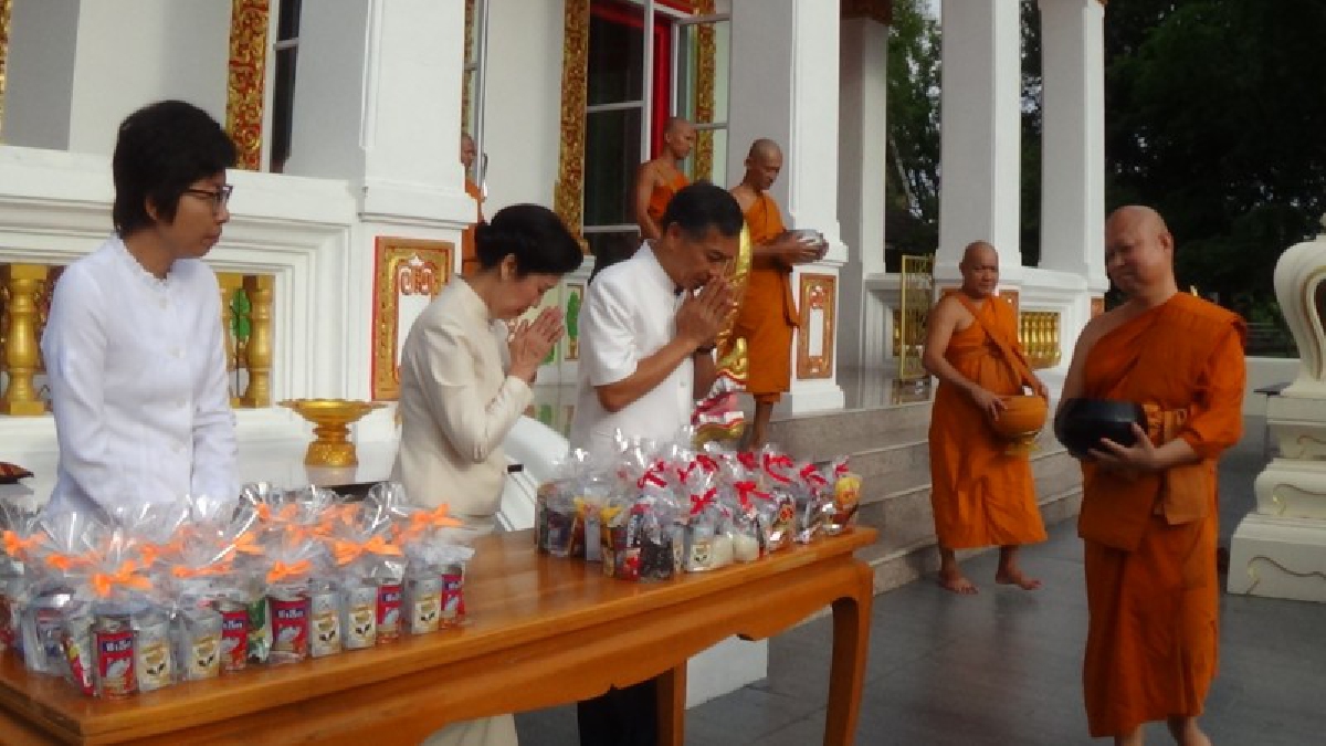 ชาวจังหวัดนครนายก !! ร่วมทำบุญเพื่อสืบทอดพระพุทธศาสนา เนื่องในวันวิสาขบูชา ประจำปี 2561 เพื่อถวายเป็นพุทธบูชา