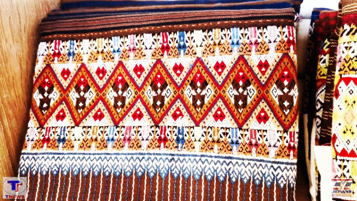 หัตถกรรมเมืองแม่แจ่ม!! ผ้าตีนจกสวย...งามที่สุดสืบทอดมรดกพื้นเมืองคนเชียงใหม่ (มีคลิป)