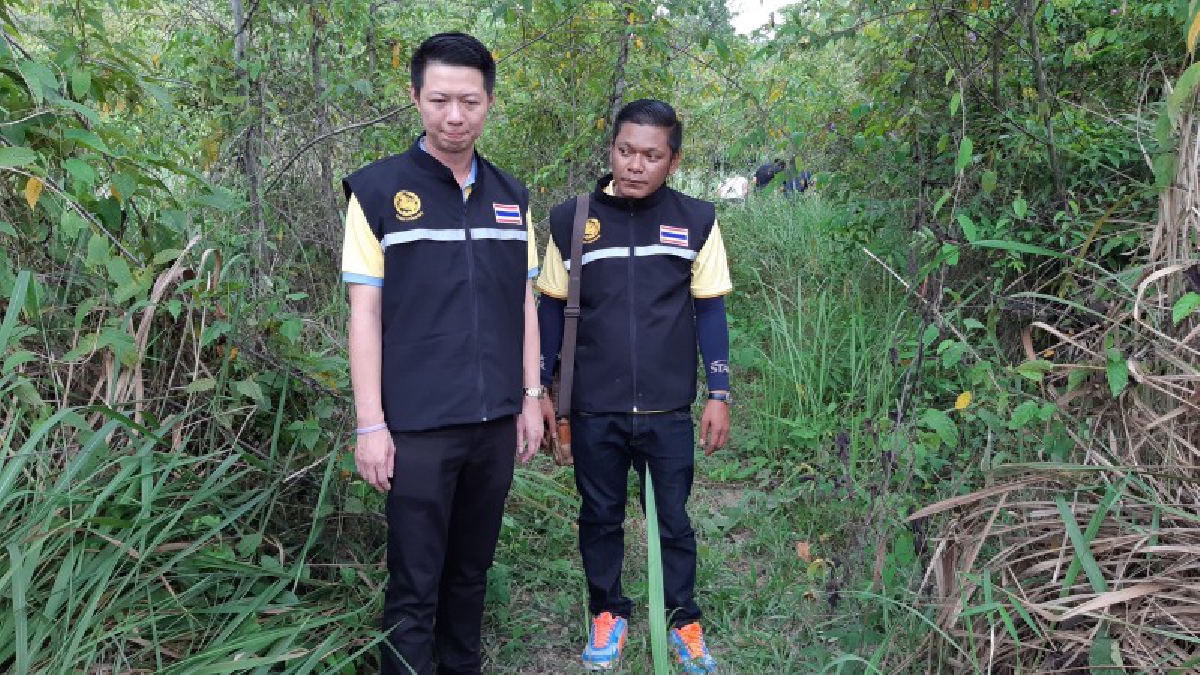 พบเศษชิ้นส่วนศพมนุษย์เหลือเพียงส่วนศรีษะ และแขน หมกป่าละเมาะ ใกล้สถานที่สร้างด่านศุลกากรสะเดา แห่งใหม่ ติดชายแดนไทย-มาเลเซีย