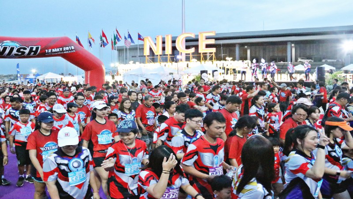 นักวิ่งเทรล กว่า 4,000 คน ร่วมวิ่งปล่อยแสงปราบเหล่ามอนสเตอร์ ULTRAMAN RUN & TRAIL สวนนงนุช พัทยา