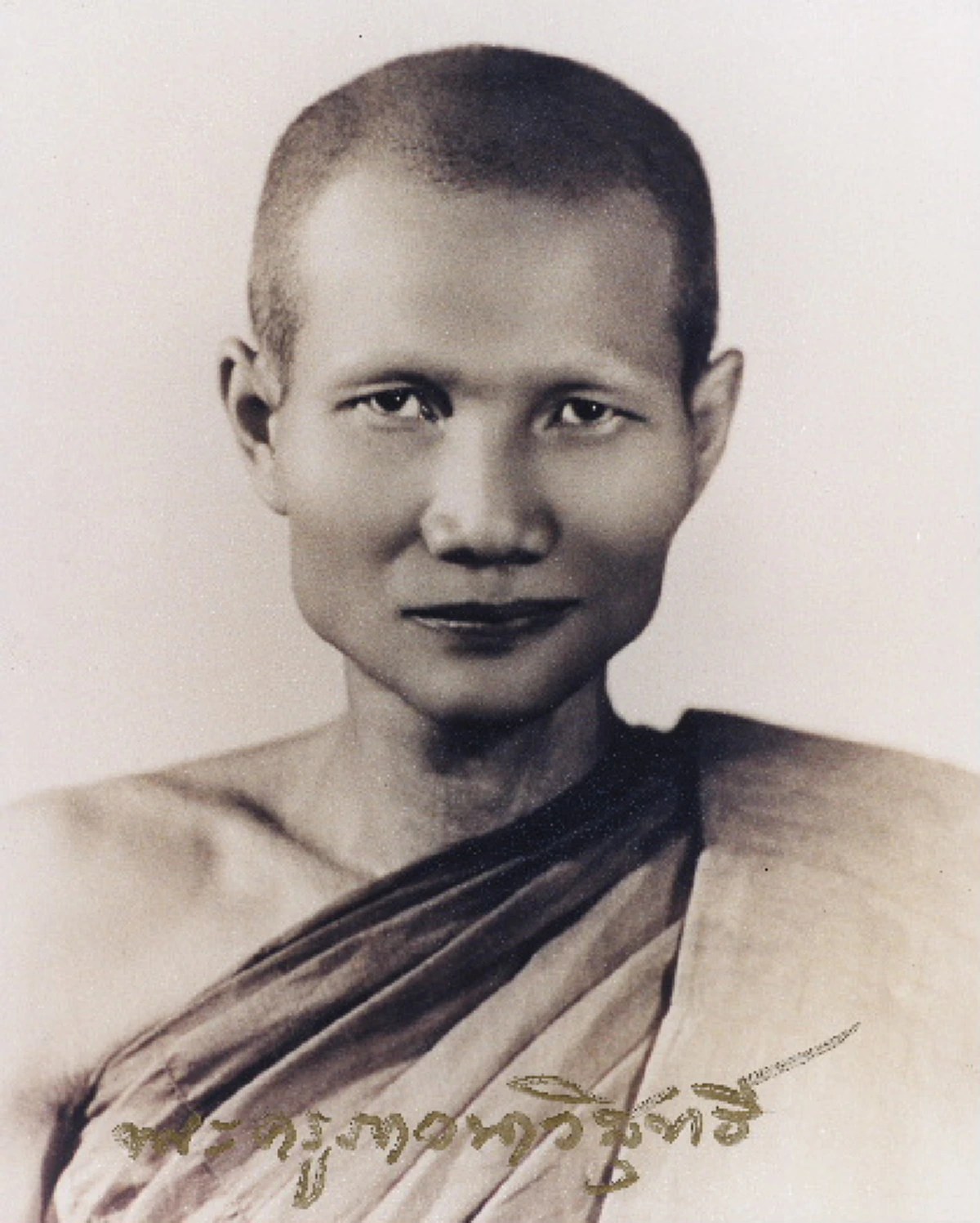 พบโยมแม่ในอดีตชาติ..เมื่อหญิงสาวอ้างเป็นโยมแม่ในอดีตชาติของ"หลวงพ่อจรัญ วัดอัมพวัน"ที่มาของภารกิจตามหาดาบแม่ทัพเพื่อปลดบ่วงกรรม.