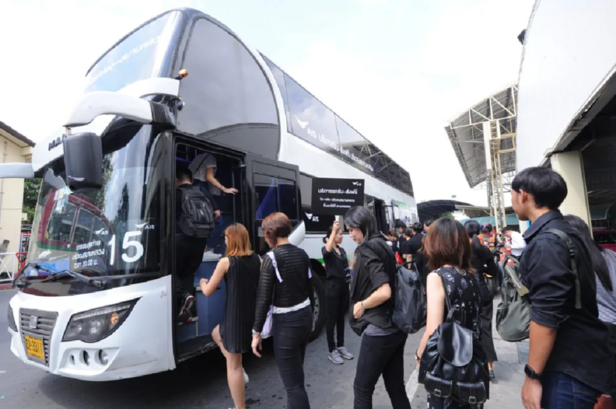 เอไอเอส เสริมความเร็ว "WiFi ฟรี" ครอบคลุมทั่วสนามหลวงและถนนหน้าพระลาน