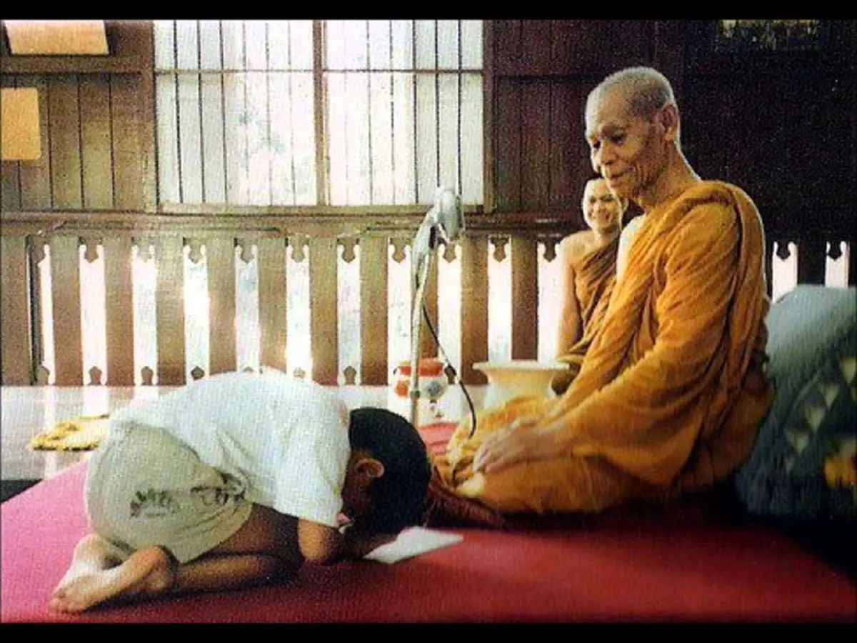 หลวงพ่อพุธเตือนสติลัทธิแก้กรรม ... กรรมเก่าแก้ไม่ได้ แต่สิ่งที่ทำได้คือให้เร่งสร้างกรรมใหม่ที่ดีจนกรรมเก่าตามไม่ทัน!!