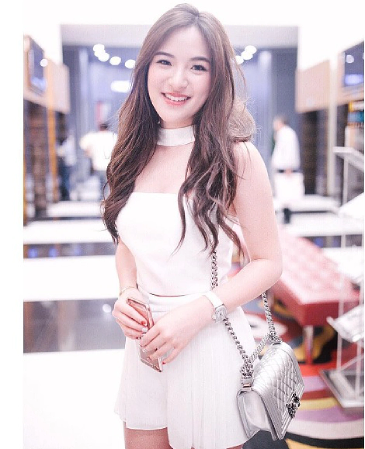 "ปันปัน สุทัตตา"บอกเหตุที่ไม่ค่อยยิ้มเพราะ....