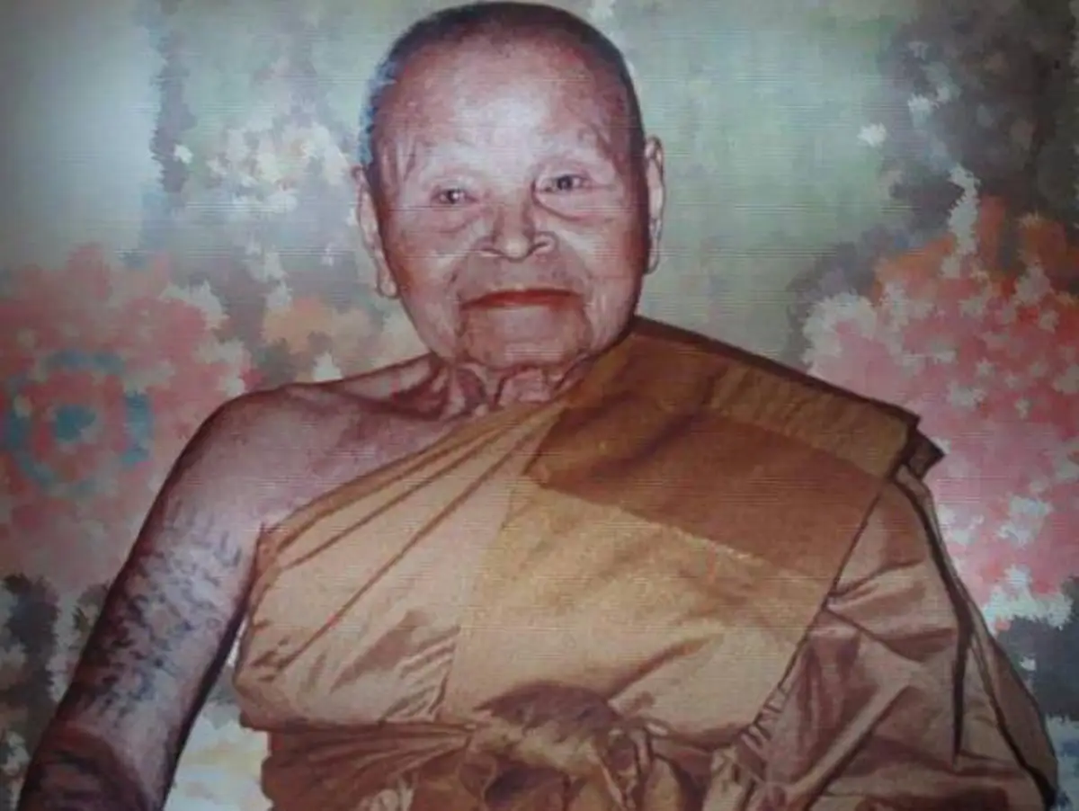 ปาฏิหาริย์! "หลวงพ่อชม"เนื้อนาบุญแห่งสยามแดนบูรพา กับสรีระไม่เน่าเปื่อยกว่า๒๐ปีที่มรณภาพ เกจิดังเมืองชลบุรี กราบสาธุ