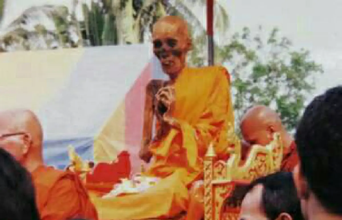 กราบสาธุๆ!!! ปาฏิหาริย์สรีระ (หลวงพ่อซวง) พระเกจิแห่งวัดชีปะขาวพระผู้มีพลังจิตอันแก่กล้า ผู้ทรงฉายาเทพเจ้าแห่งเมืองสิงห์บุรี