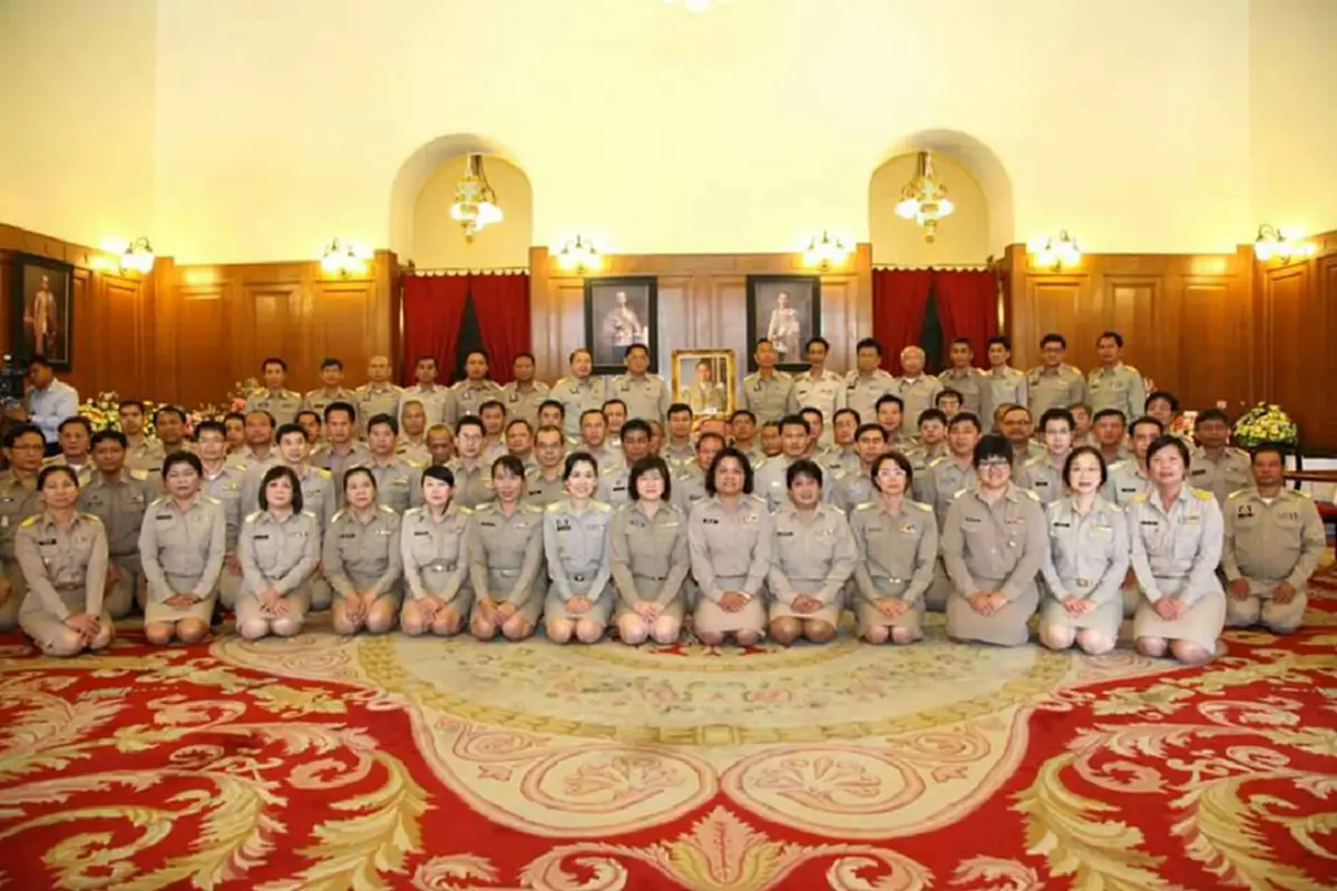 กรมส่งเสริมการปกครองท้องถิ่น ร่วมลงนามถวายพระพร พระบาทสมเด็จพระเจ้าอยู่หัวภูมิพลอดุลยเดช ณ ศาลาสหทัยสมาคม 