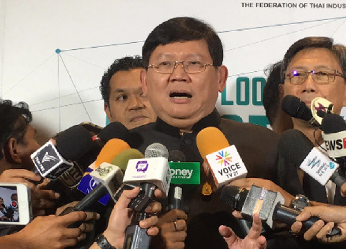8 ปีแล้วเหลวตลอด!!! จับตาเวที สามัคคี-ปรองดอง มีโอกาสเป็นจริงมั๊ย...แค่เริ่มณัฐวุฒิ ขยิกดึงต่างชาติเป็นคนกลาง#แน่ๆทักษิณไม่ได้ประโยชน์??