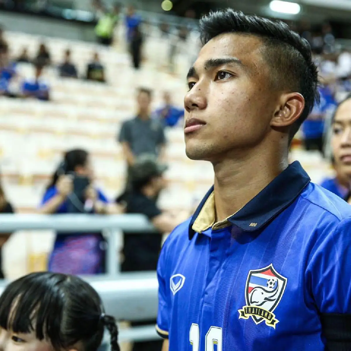 สุดยอด!!! 4 ปีที่แล้ว "เมสซี่เจ" ดาวรุ่งวัย 19 ปี กับจุดเริ่มต้นสู่การเป็นนักฟุตบอล ไม่น่าเชื่อเขาคิดได้ถึงขนาดนี้ (ชมคลิป)