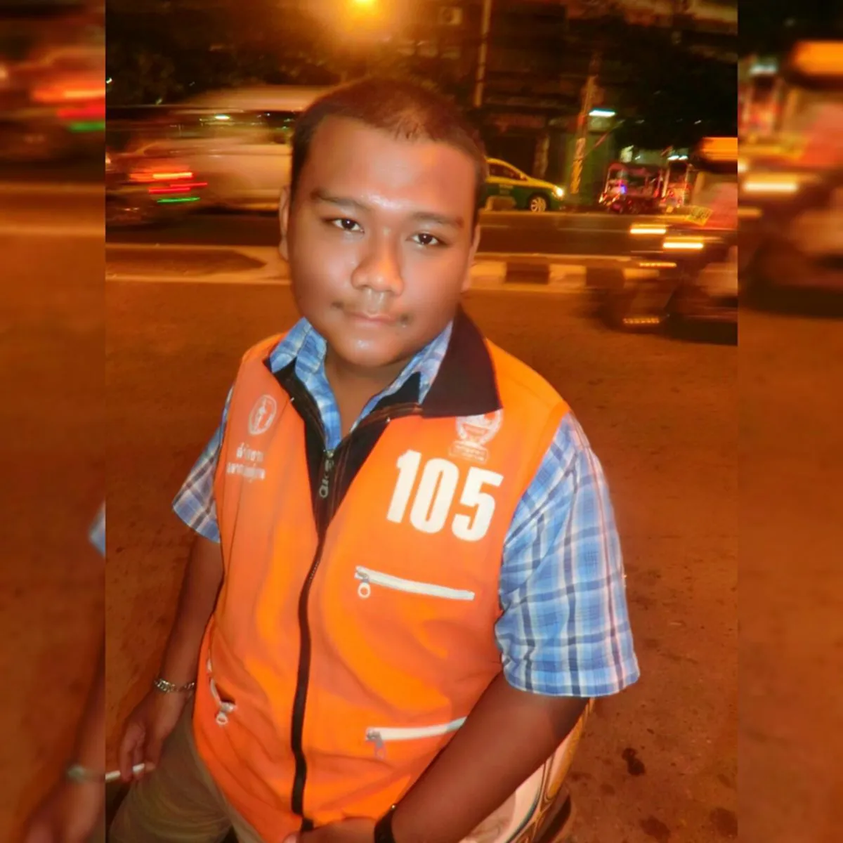 คนดีมีอยู่ในทุกอาชีพ.."หนุ่มวินมอไซค์" นั่งเฝ้า "สาวน้อย"ยันสว่าง หลังเที่ยวกลางคืน ดื่มจนเมาไม่ได้สติ (รายละเอียด)